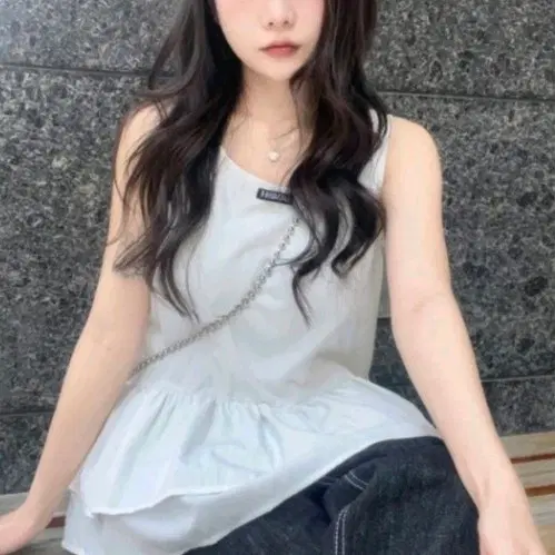 DAMISHI 프릴 나시