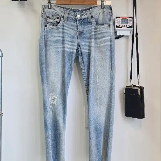 55~66] 트루릴리젼 빈티지 여성 연청 디스트로이드 진 (MADE IN USA)