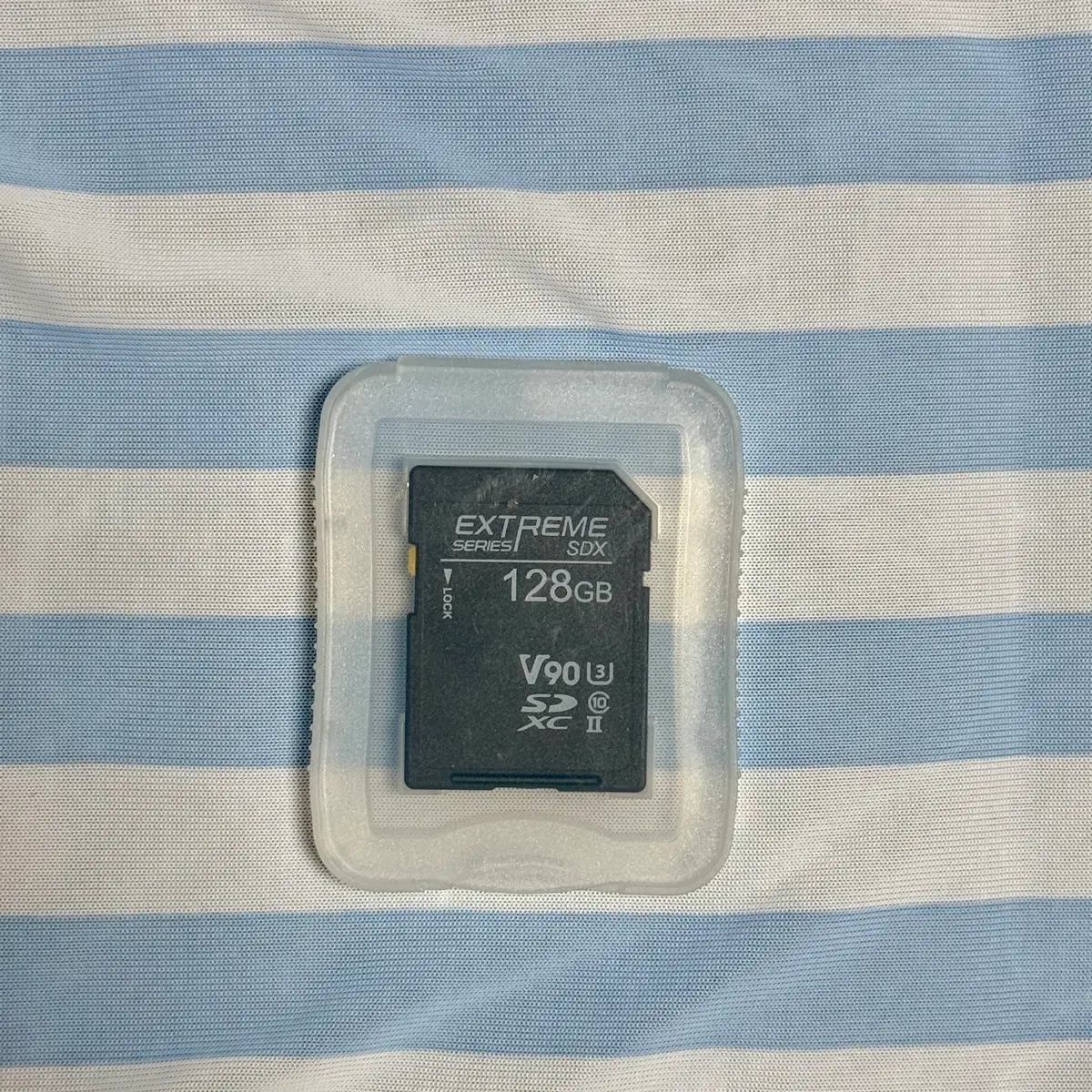 노바칩스 v90 SDX 128GB 메모리카드