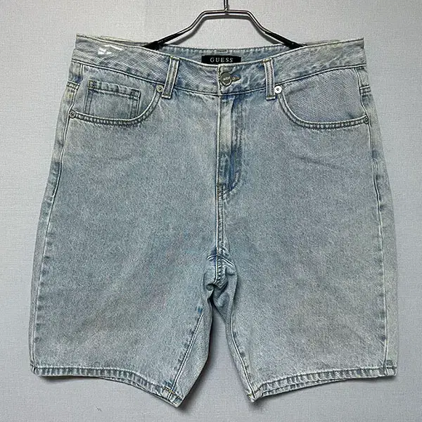 GUESS 게스 남자 연청 워시드 버뮤다 데님 반바지 쇼츠 M 31