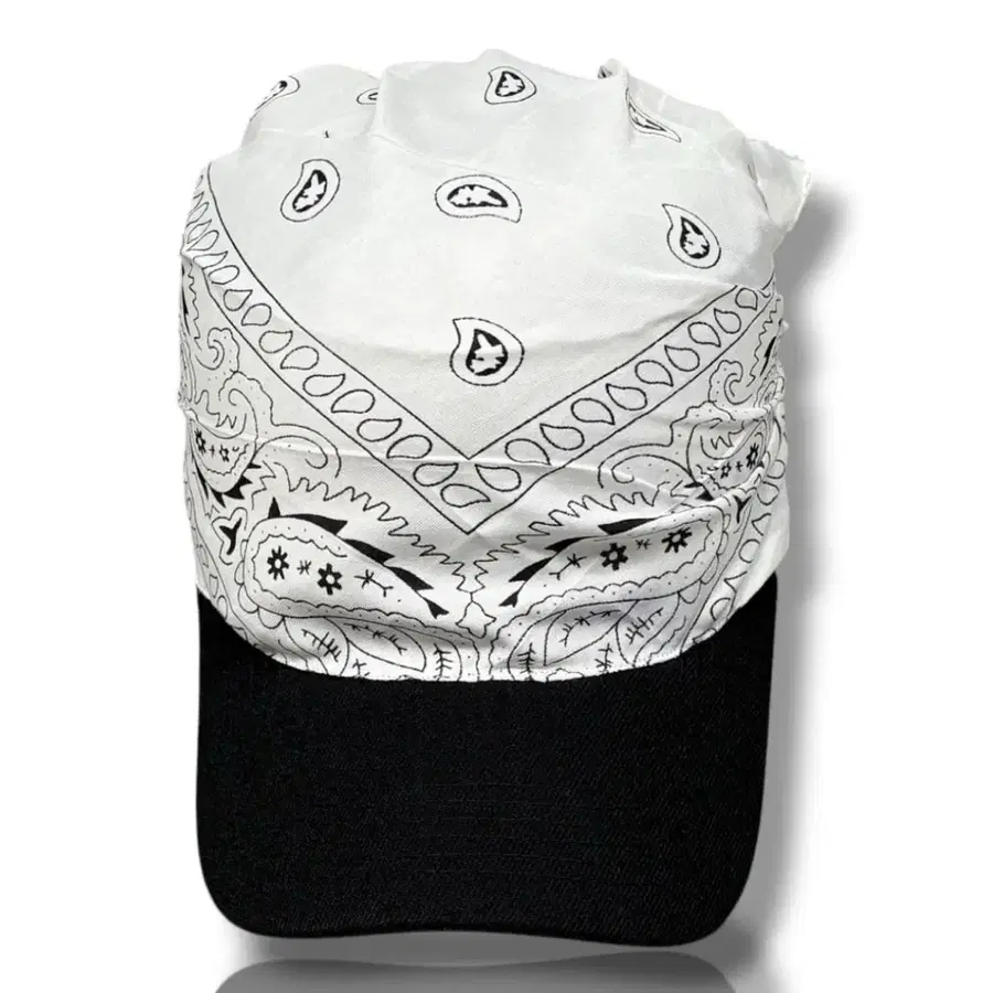 새상품 White 페이즐리 반다나 스카프 Cap 모자 OS