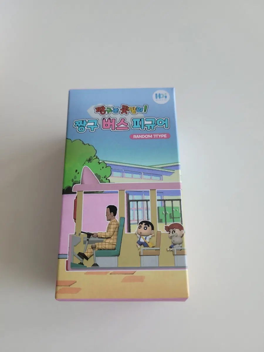 짱구는못말려 버스 피규어