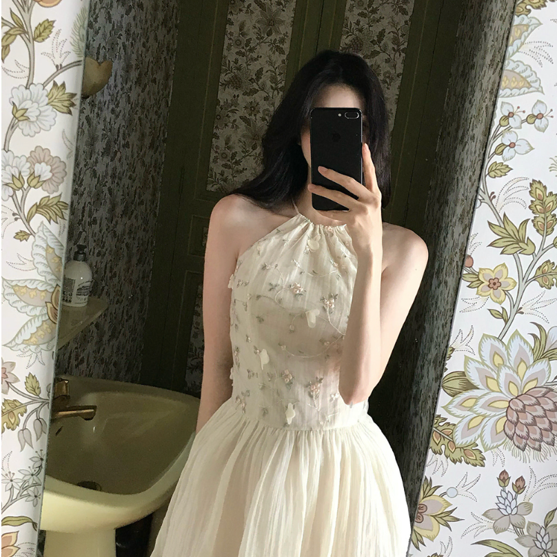 라벨르블랑 쁘띠 플라워 홀터 원피스 M