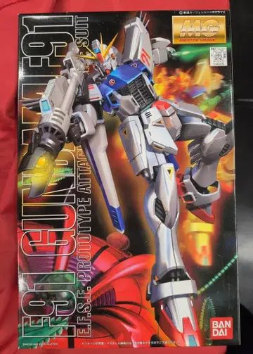 반다이 MG 1/100 기동전사 건담 F91 건담 F91