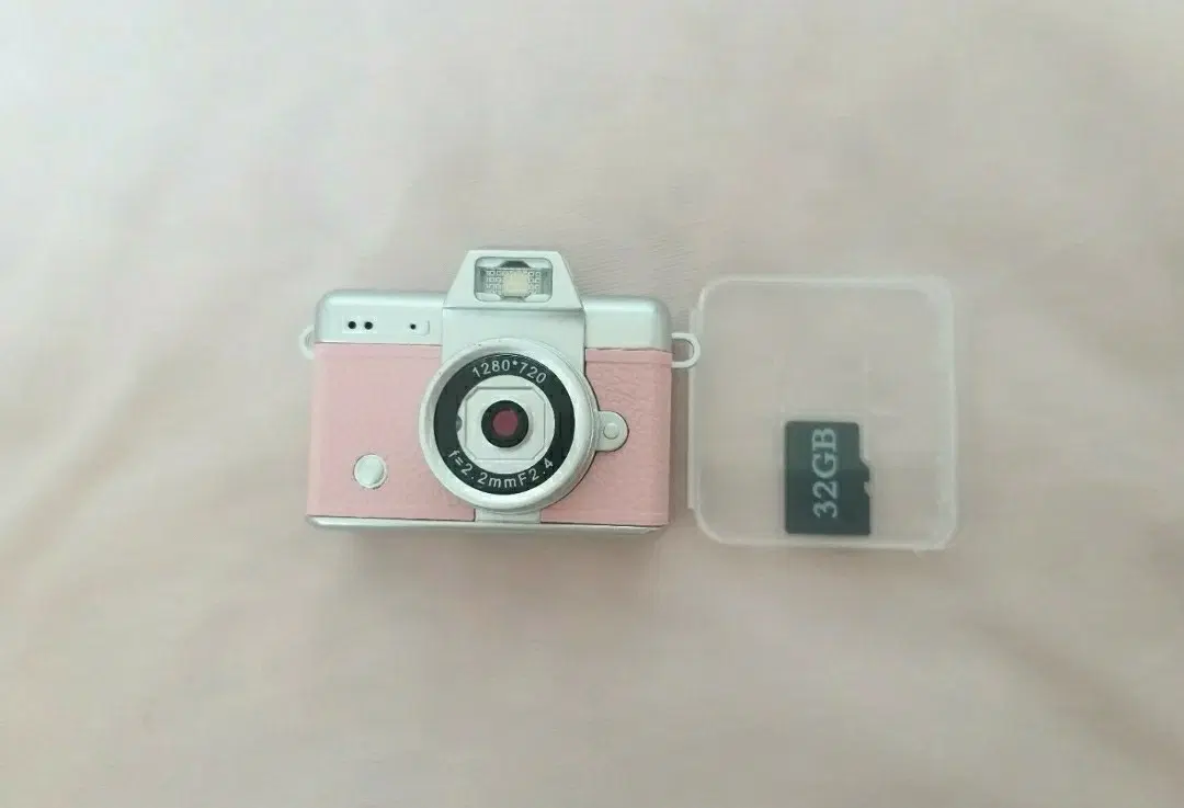 핑크색 아날로그 감성 카메라 32GB SD카드 포함