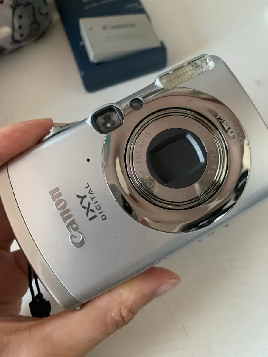 캐논 IXUS 950 IS (IXY810) 토모토모 디카