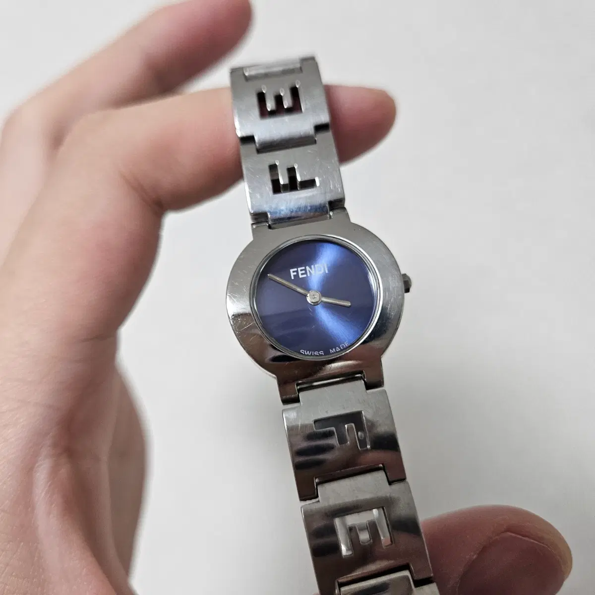 FENDI 펜디 여성 빈티지 쿼츠 시계 3050L