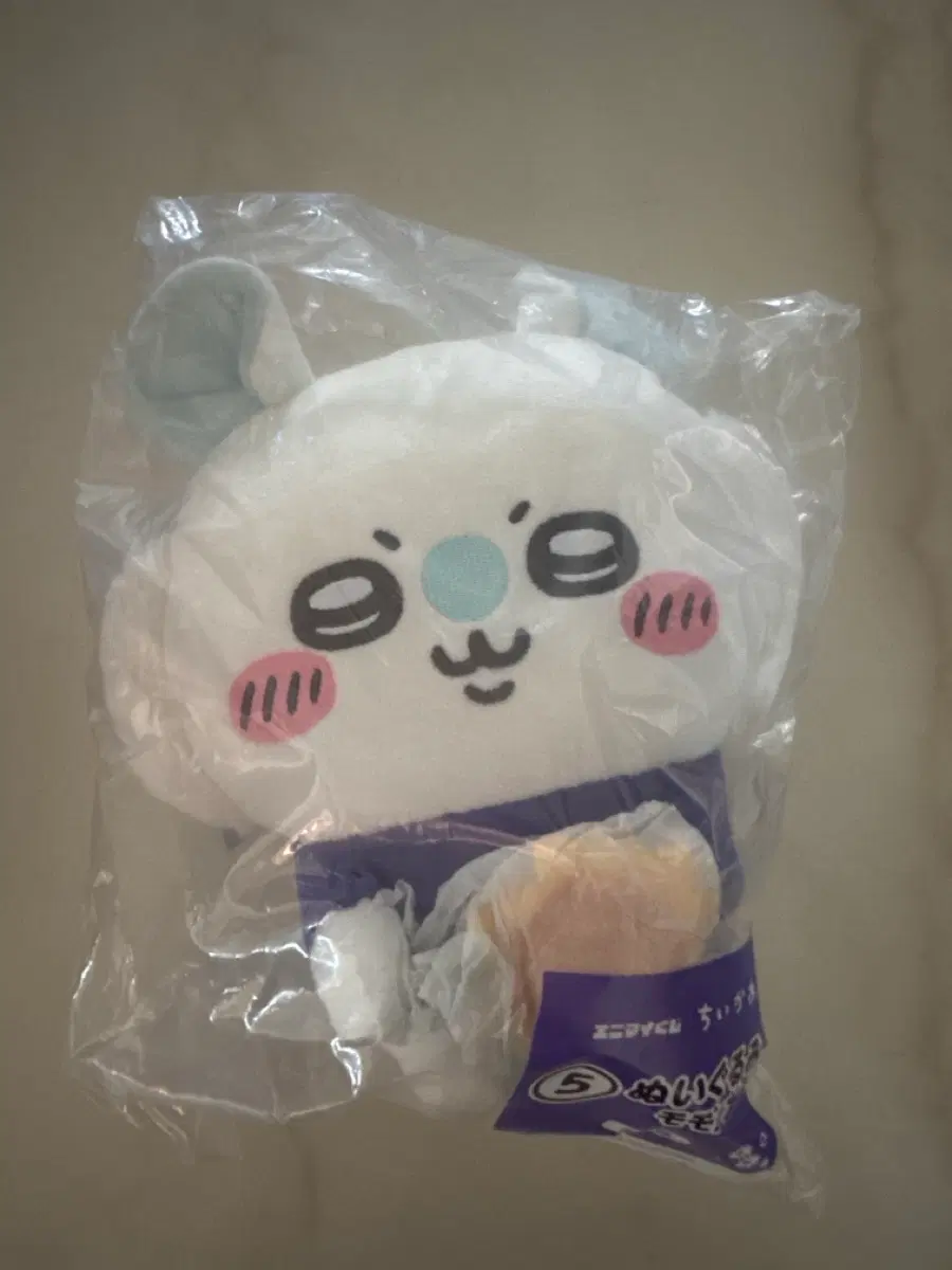 애니마이쿠지 5번상 랏코 인형