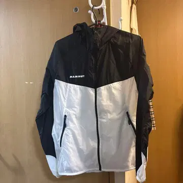 MAMMUT 바람막이 남성용 S