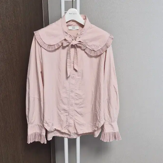 오즈세컨(55)플리츠카라분리형 면블라우스 핑크
