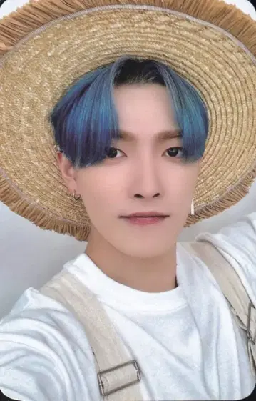 ATEEZ THE WORLD EP.2 : OUTLAW 홍중 트레이딩 카드