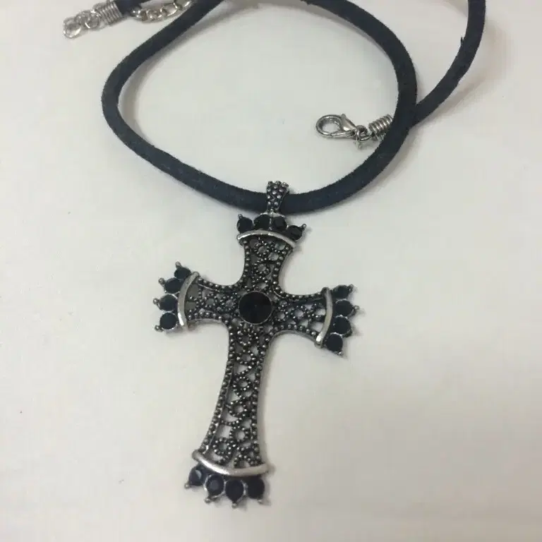 vintage cross choker