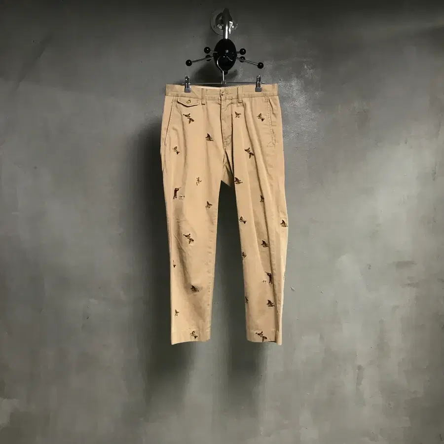 폴로 랄프로렌 멀티 자수 치노 팬츠 베이지 32/32