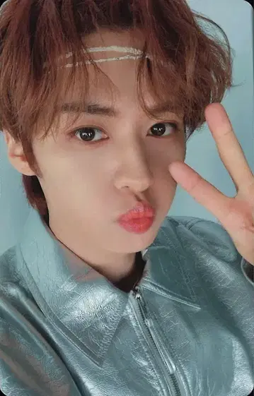 StrayKids Social Path (feat. LiSA) LeeKnow 트레이딩 카드 A/화이트