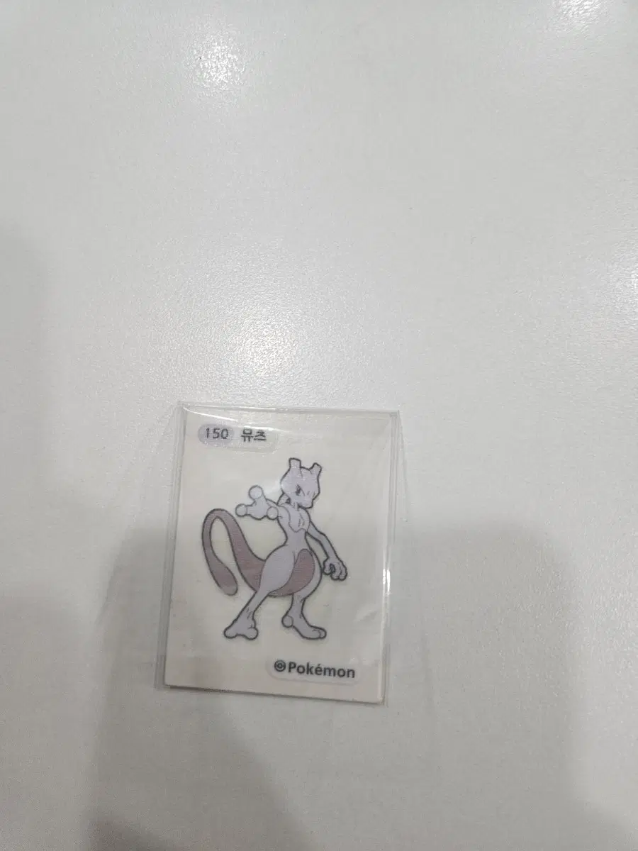 포켓몬 뮤, 뮤츠 스티커