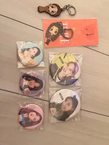 TWICE 나연 캔뱃지 키링
