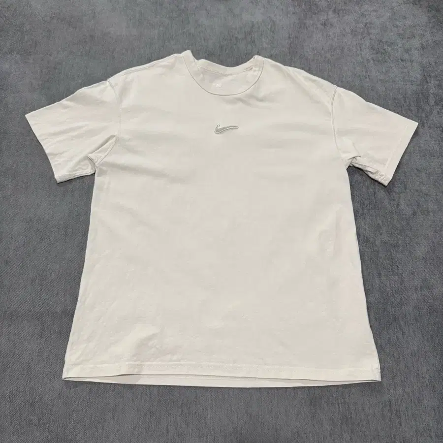 XL 나이키 스우시 반팔 루즈핏