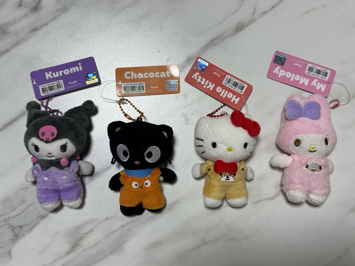 산리오 쿠로미 초코캣 헬로키티 마이멜로디 멜빵 인형 키링
