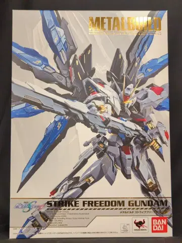 BANDAI METAL BUILD 기동전사 건담 SEED DESTINY 스트라이크 프리덤 건담