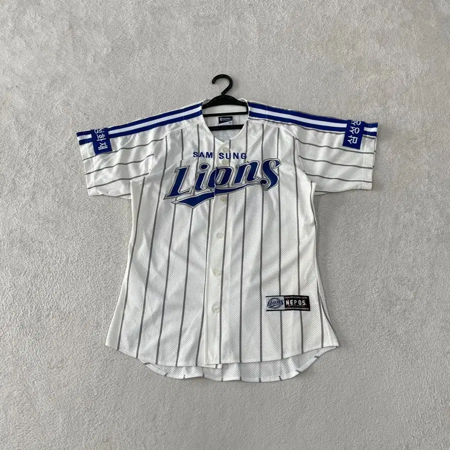 100 삼성라이온즈 왕조 정홍래 유니폼