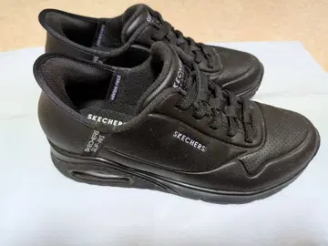 SKECHERS Slip-ins 우노이지에어 블랙 24cm