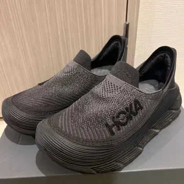 HOKA 'Restore TC' 리커버리 슈즈 26cm 블랙