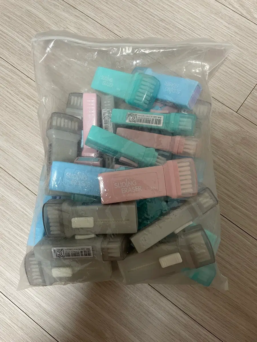 슬라이딩 지우개 펜형 브러쉬 일괄