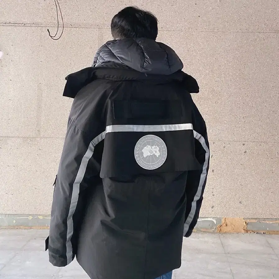 준지 캐나다구스 레졸루트 파카패딩 XS