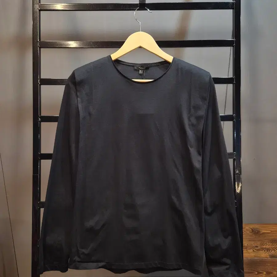 [S] 마시모두띠 Massimo Dutti 블랙 코튼 라운드넥 긴팔 티셔츠 3.5