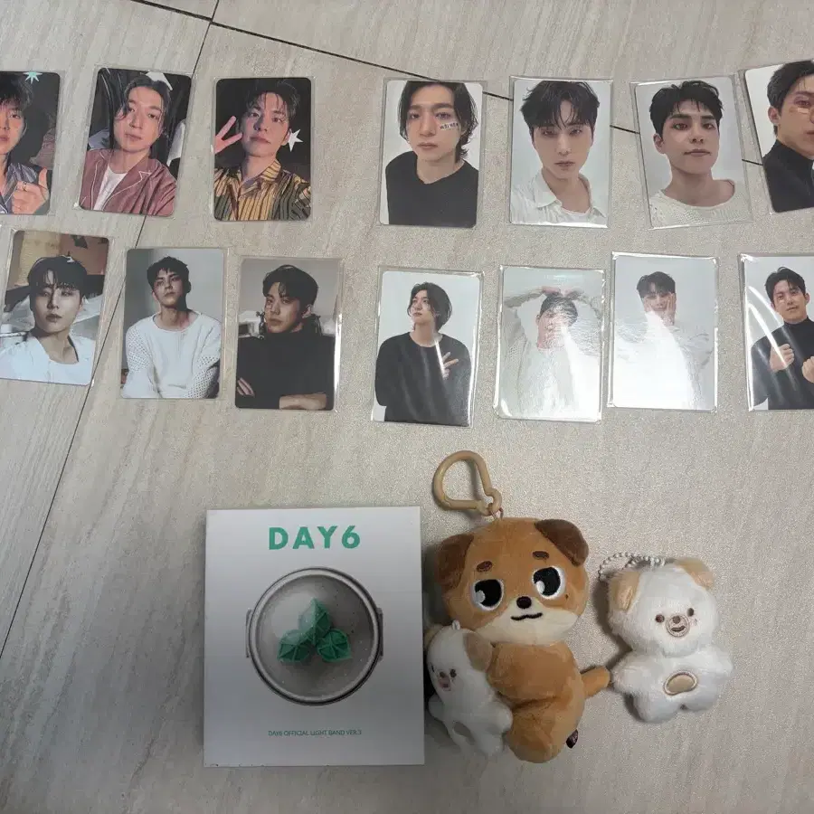 데이식스 굿즈 일괄처붐