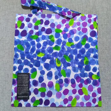 새상품급 [ marimekko ] 실버 메달 패브릭 토트백