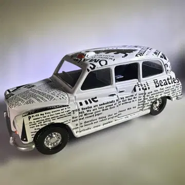 런던 택시 미니카 The Beatles 디자인 비틀즈