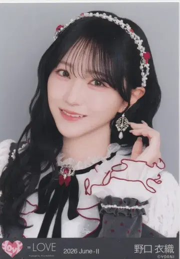 =LOVE 2026년 6월 랜덤 브로마이드 노구치 이오리 2026 June-II (연말 방송 2025 의상) 요리