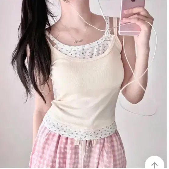 [새상품]톡소다 레이어드 일체형 플라워 나시