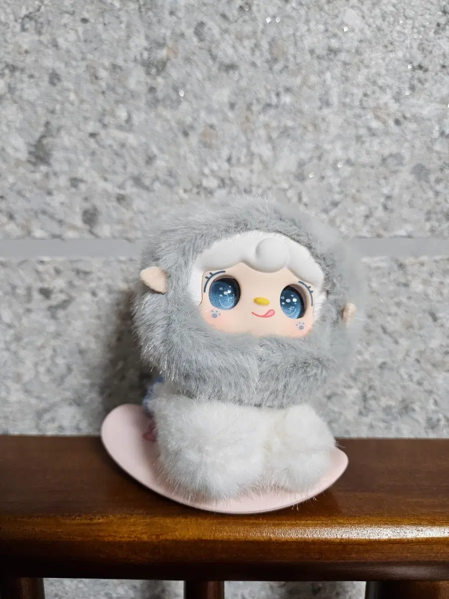 유키 서핑 그레이