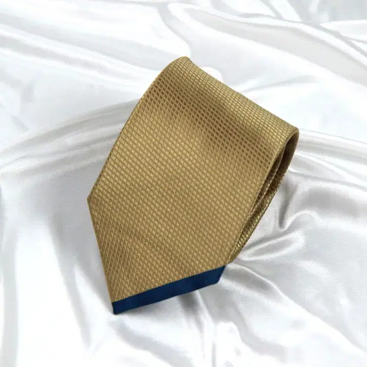 메트로시티 8.5cm A+등급 남자 명품 넥타이