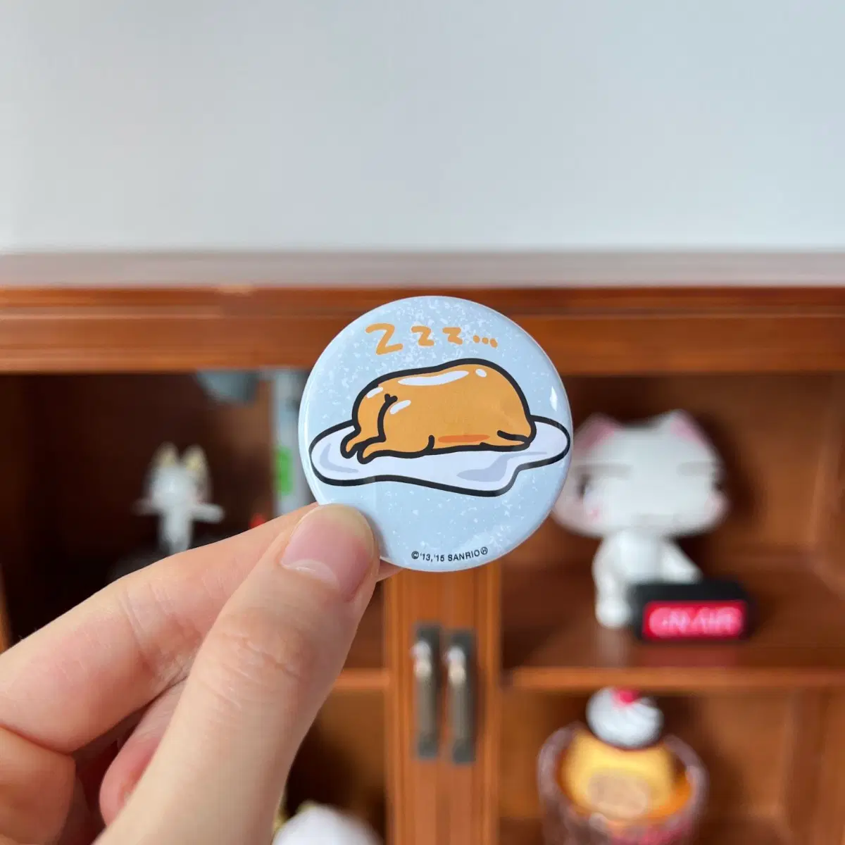 고전 구데타마 뱃지