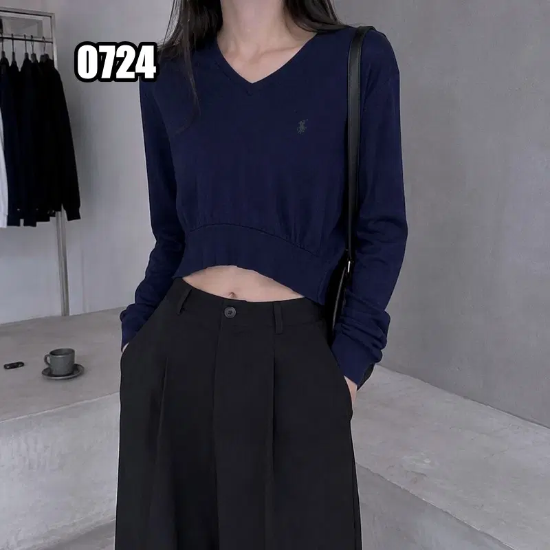 M 폴로 랄프로렌 크롭 리메이크 브이넥 니트