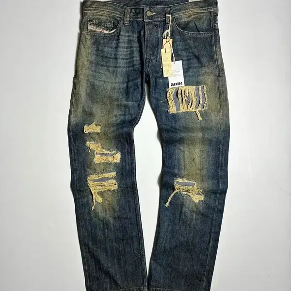 디젤 DIESEL 리페어드 디스트로이드 크랙 워시드 데님 팬츠 R2966