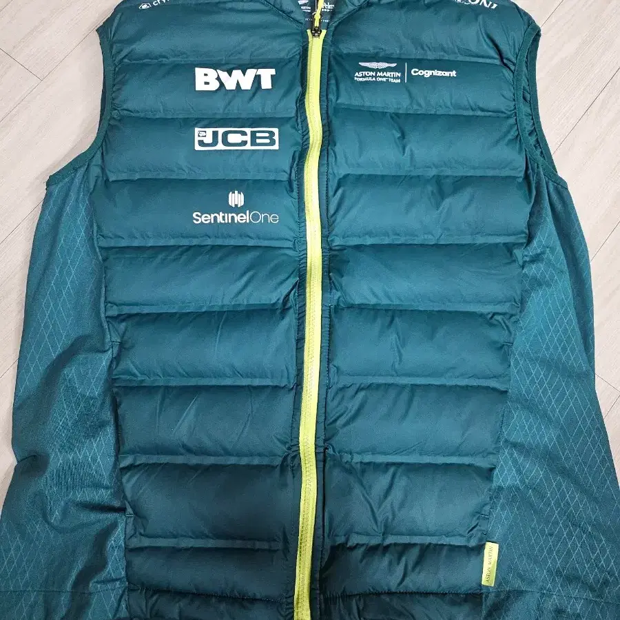 아스톤 마틴 F1팀조끼(XL110)