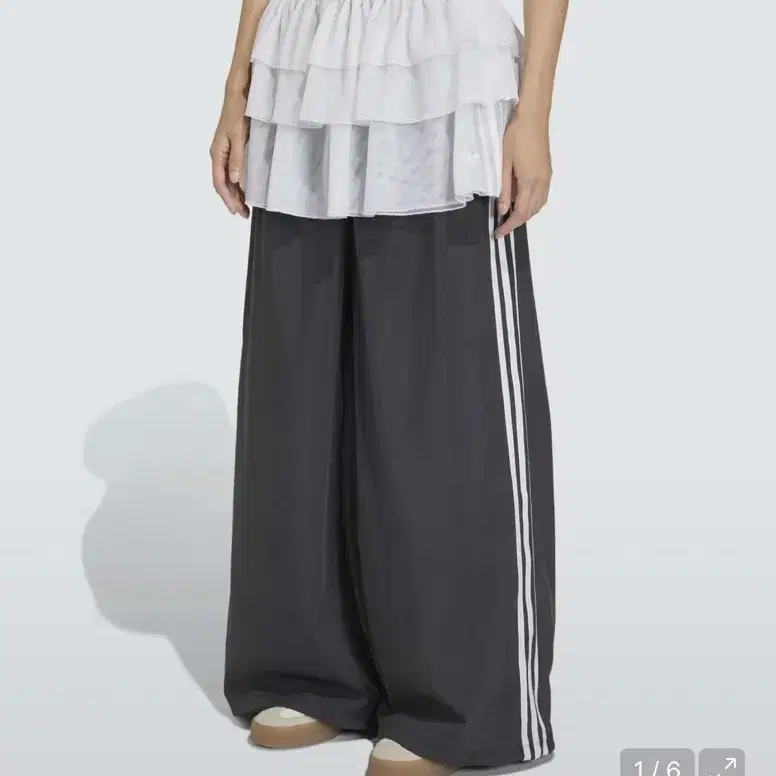 아디다스 레이스 아딜레늄 파이어버드 트랙 팬츠