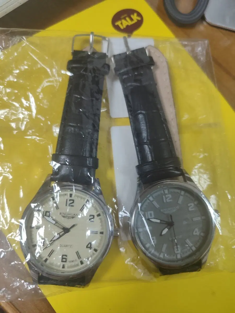 미사용시계 쿼츠 손목시계 2개 일괄  6천원