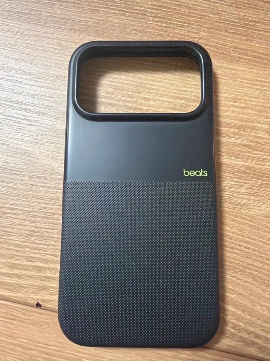 Apple 정품 아이폰 카메라 컨트롤 지원 맥세이프형 Beats Rugged 케이스
