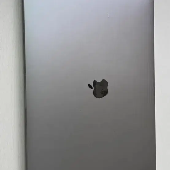 맥북 프로 i9 32gb ram 500gb 배터리 사설교체