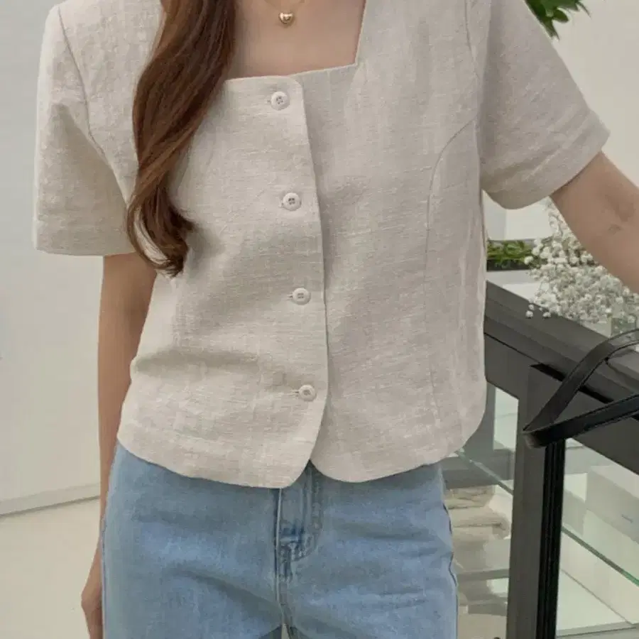 스퀘어넥 반팔 자켓