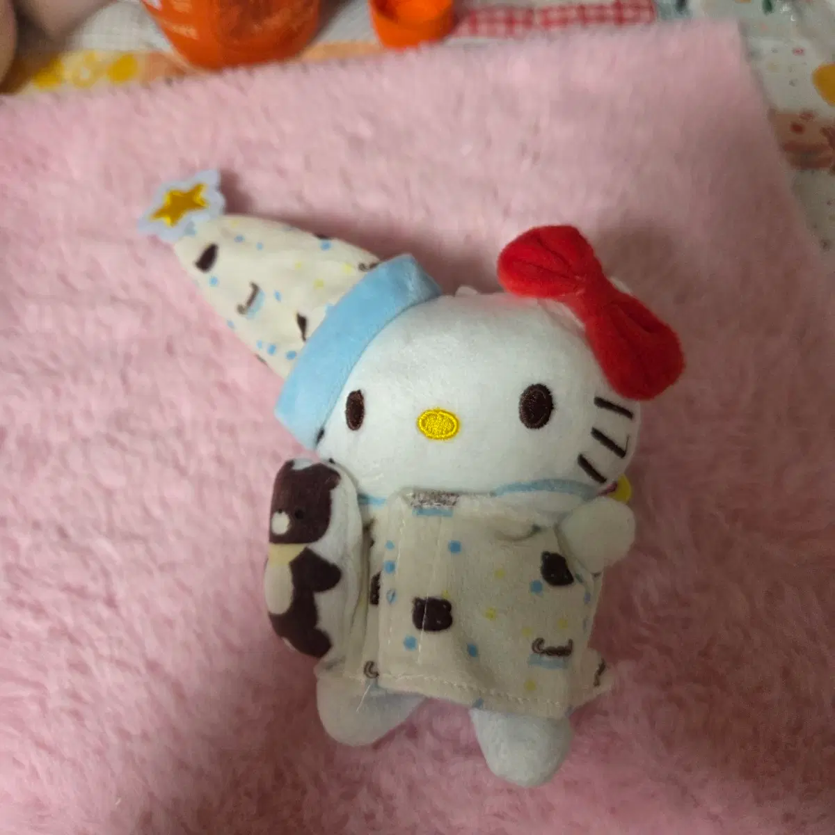 헬로키티 파자마 인형