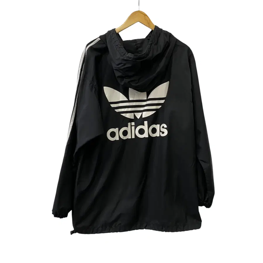 A725. 아디다스오리지날 빅로고 아노락(2XL)