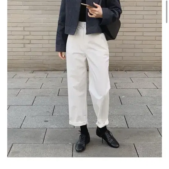 슬로우앤드 놈코어 미니멀 블루종자켓 데님 컬러