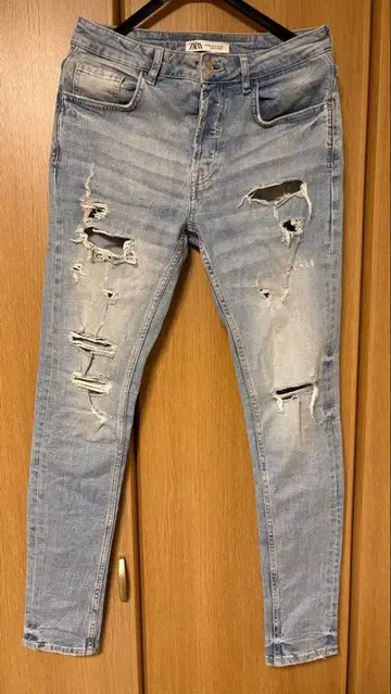 ZARA 데미지 가공 스키니 데님 라이트 블루 EUR40