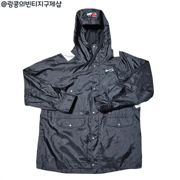 나이키 올드스쿨 빈티지 리카르도 티시 자켓